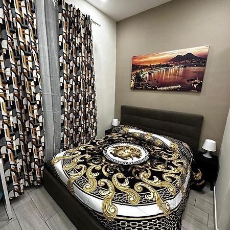 B&B Spaccanapoli A Due Passi Da Via Tribunali エクステリア 写真