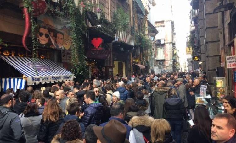 B&B Spaccanapoli A Due Passi Da Via Tribunali エクステリア 写真