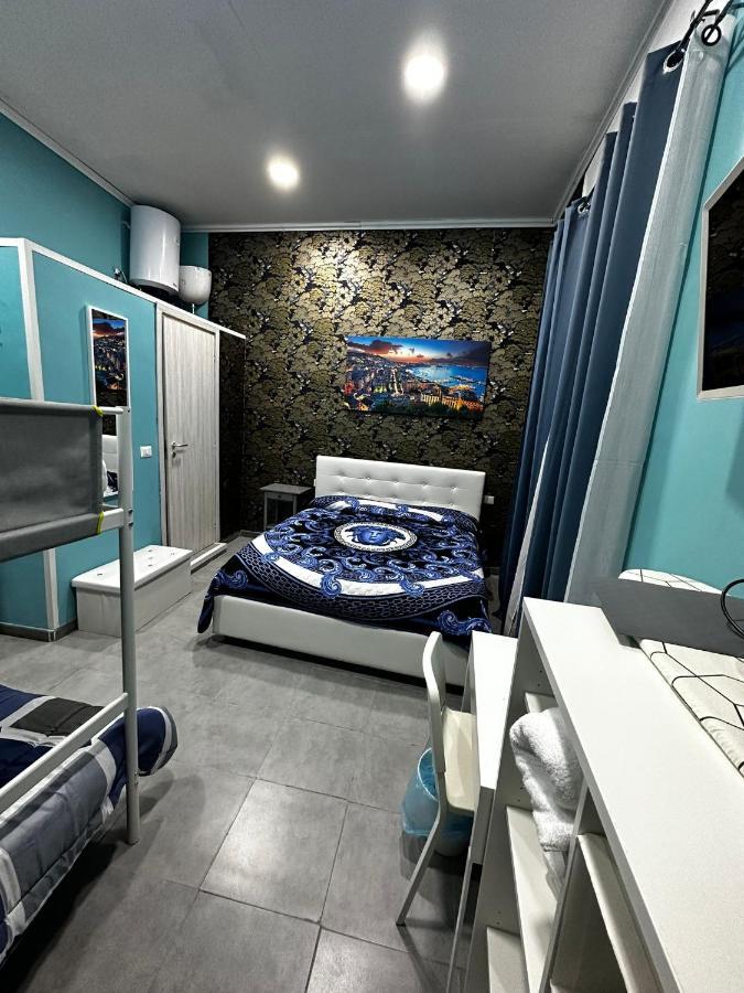 B&B Spaccanapoli A Due Passi Da Via Tribunali エクステリア 写真